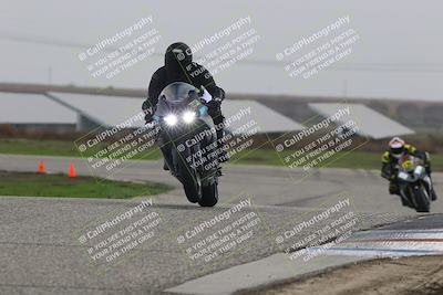 media/Nov-29-2025-TrackDaz (Sat) [[10ae2d9bce]]/C Group/Session 4 (Wheelie Bump)/